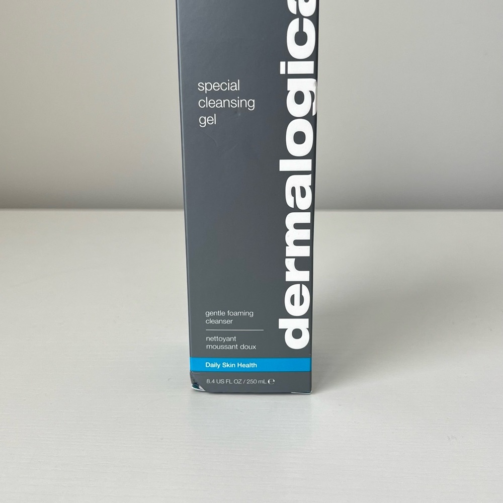 Dermalogica Gray and Blue Exfoliating Cleanser